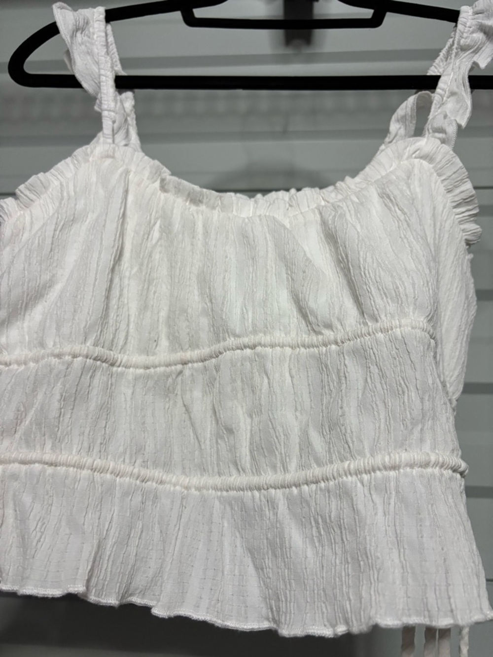 White Ruffled Tie-Side Cropped Top - Picture 3 of 5